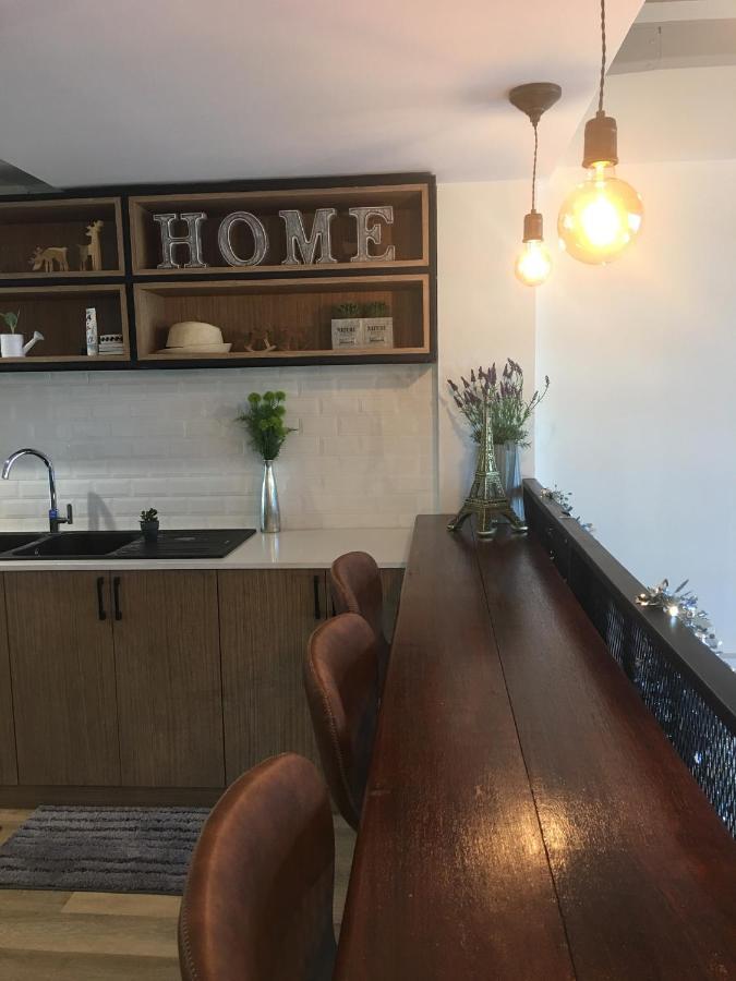 Tree​ For​ Rest​ Poshtel Hostel Bangkok Ngoại thất bức ảnh