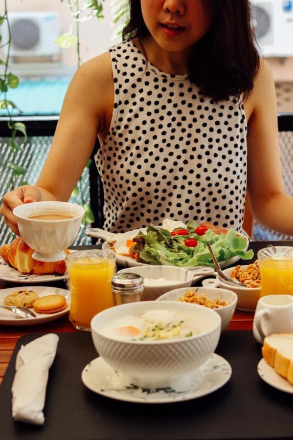 Tree​ For​ Rest​ Poshtel Hostel Bangkok Ngoại thất bức ảnh